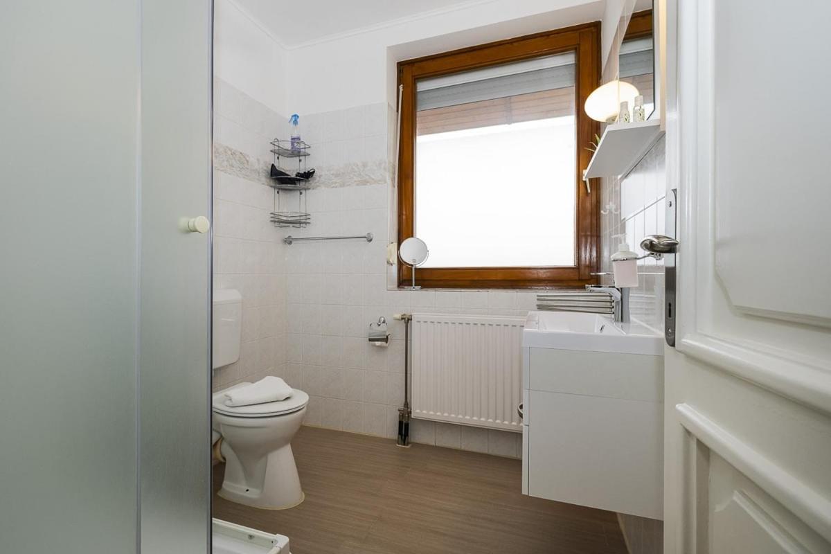 Acs Apartman Heviz Exterior photo